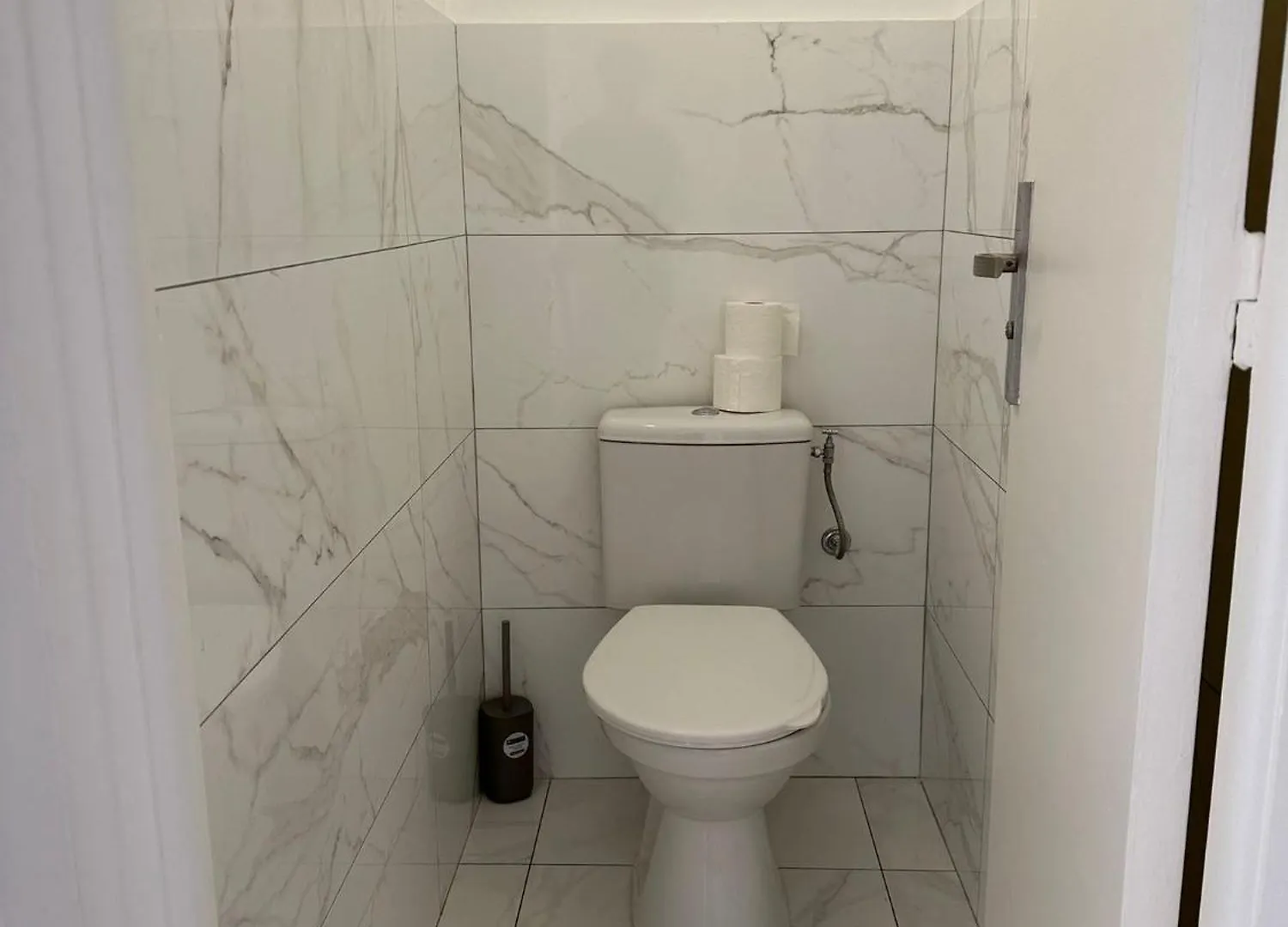 2 Bedroom Ocean View Apartment نيس